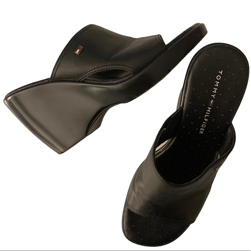 Tommy Hilfiger Leather Wedge Sandals Size 7